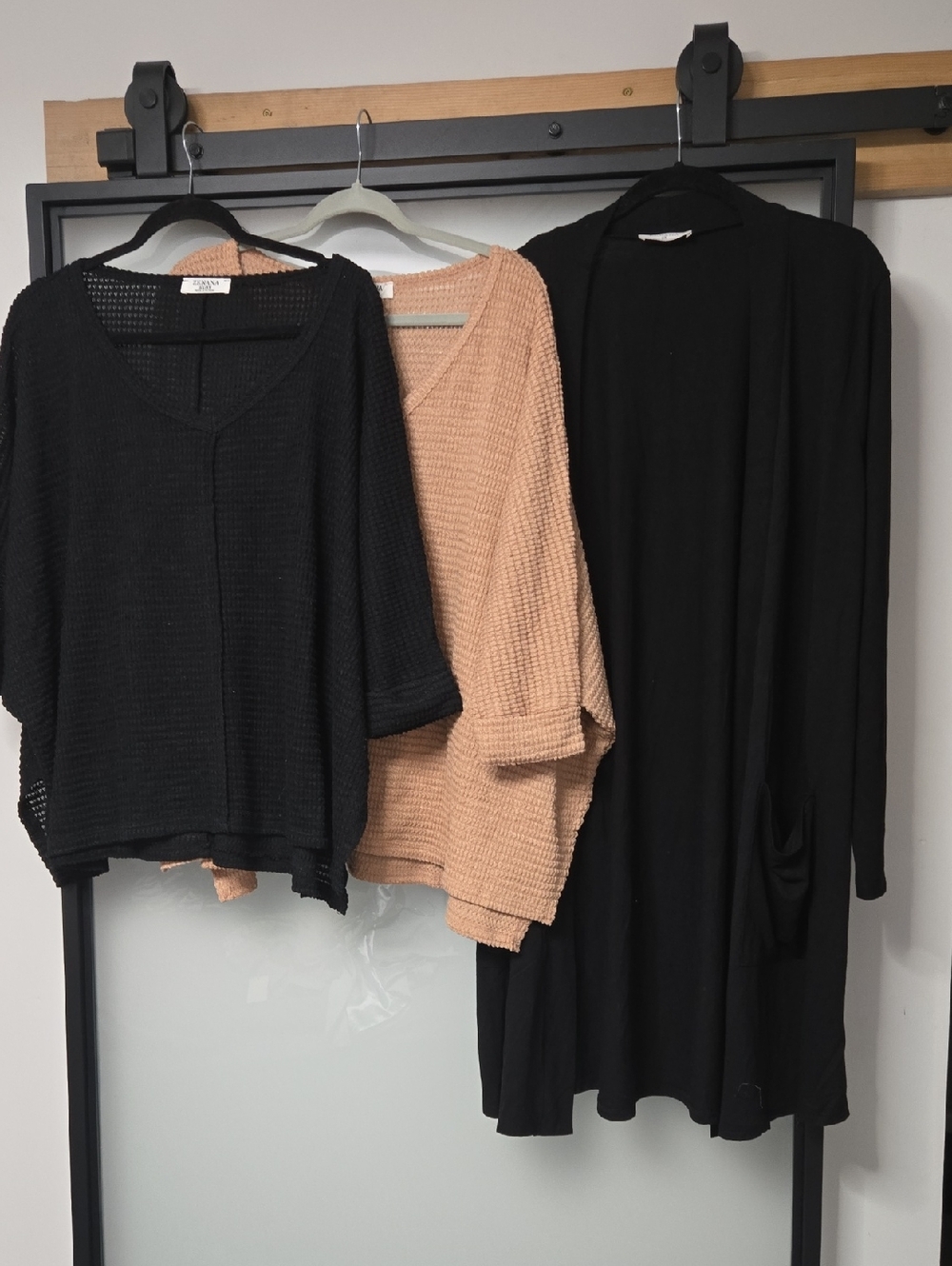 ZENANA BUNDLE TOPS.  NWOT SIZE 2X/3X